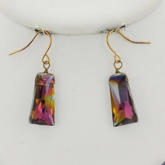 GOLD TONE & PURPLE HEMATITE NECKLACE & EARRINGS - Picture 2 of 3